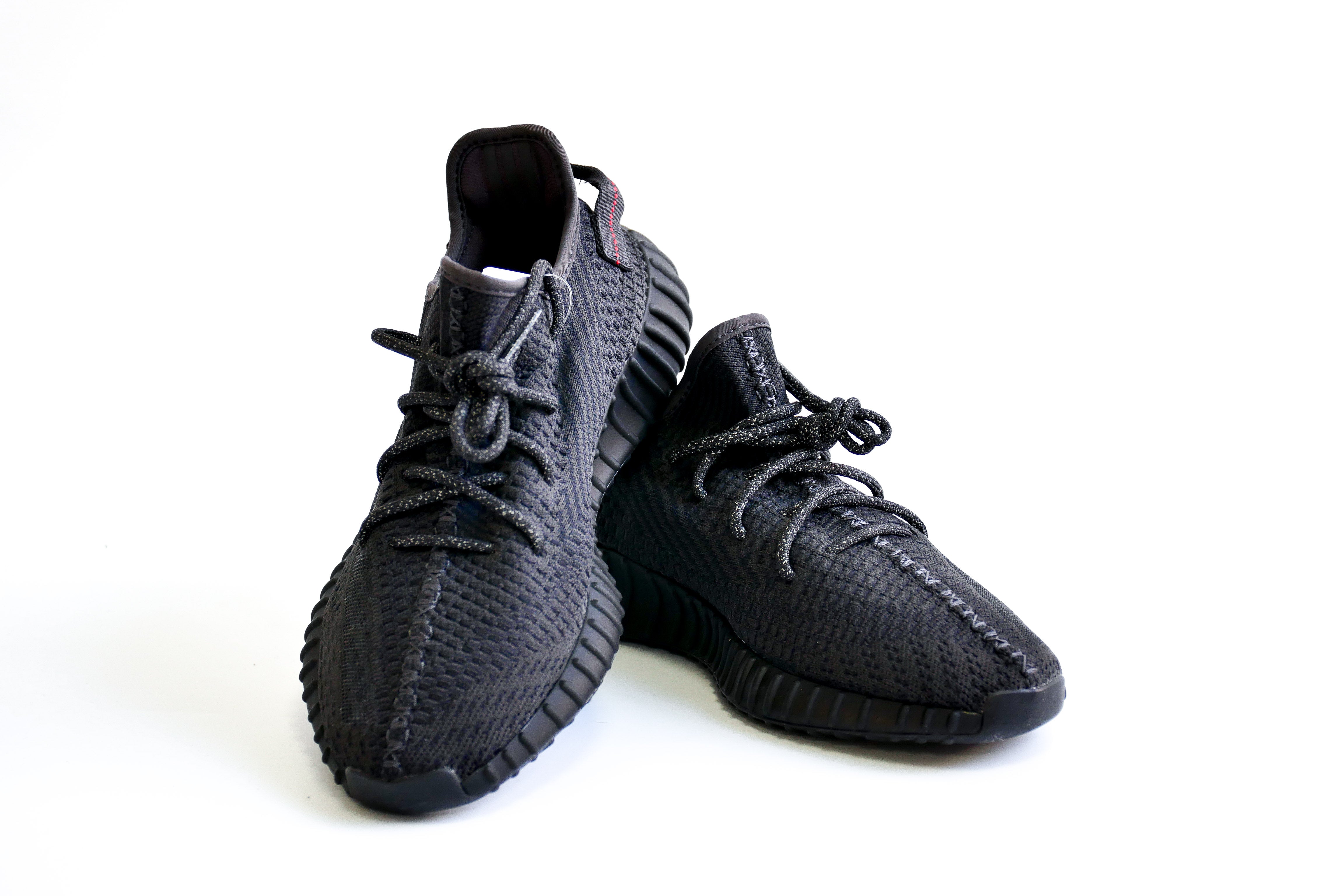 Yezzy 350 V2 'Onyx'