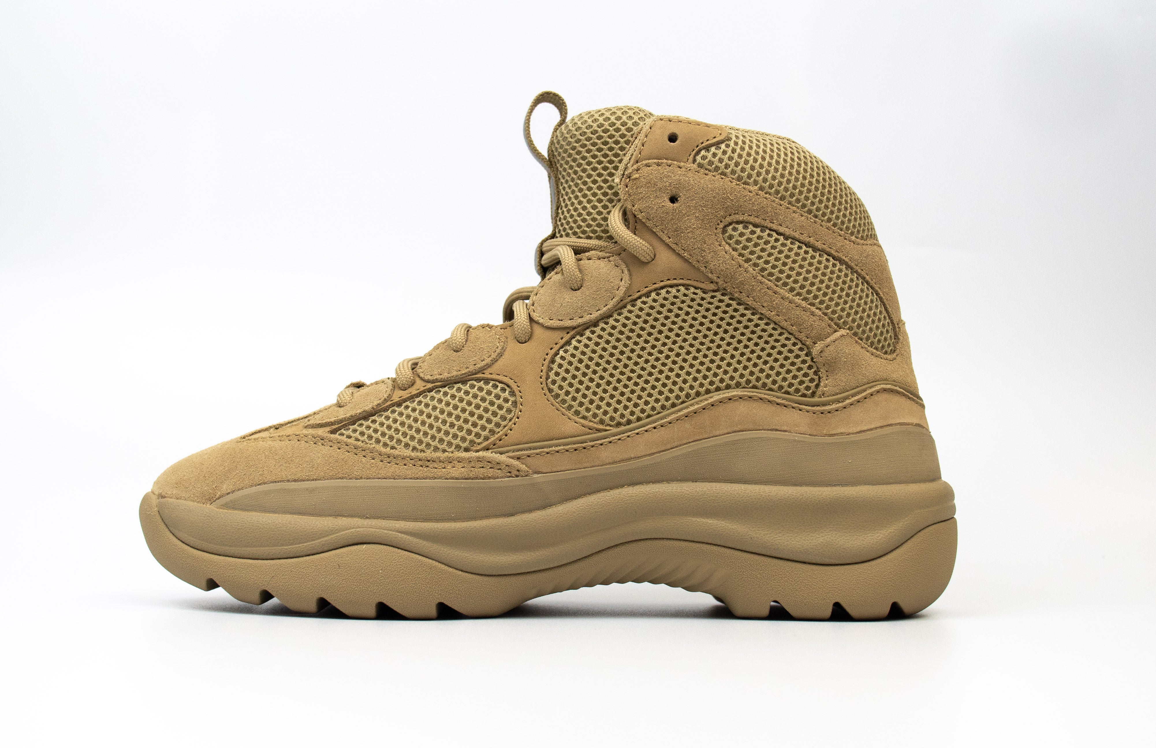 Season 6 2024 desert rat boots