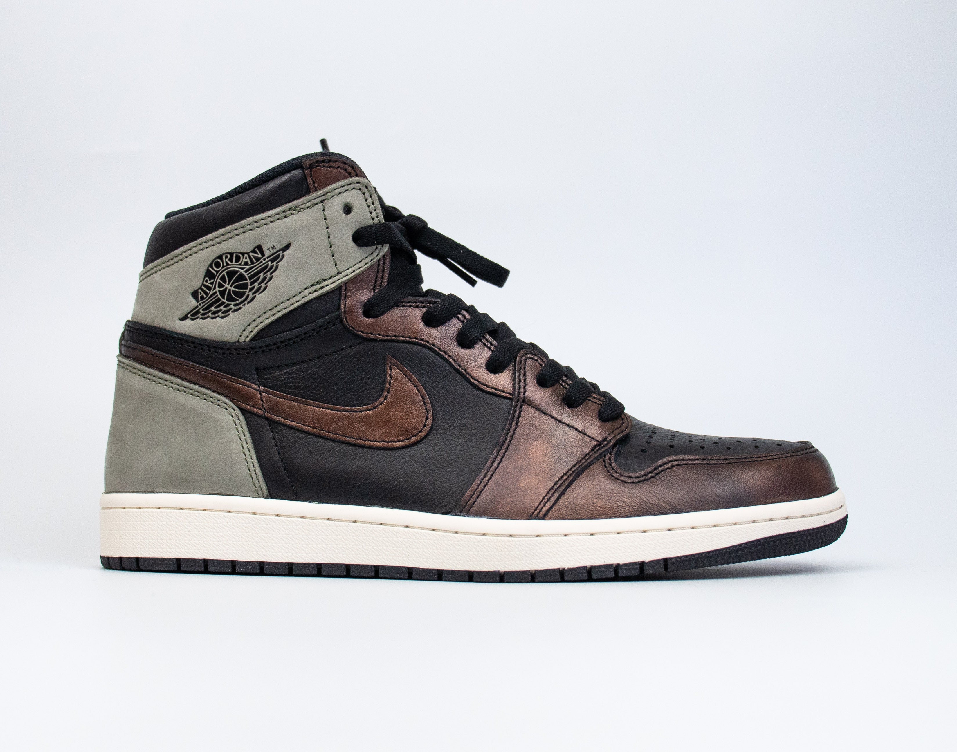 Air Jordan 1 High Rust