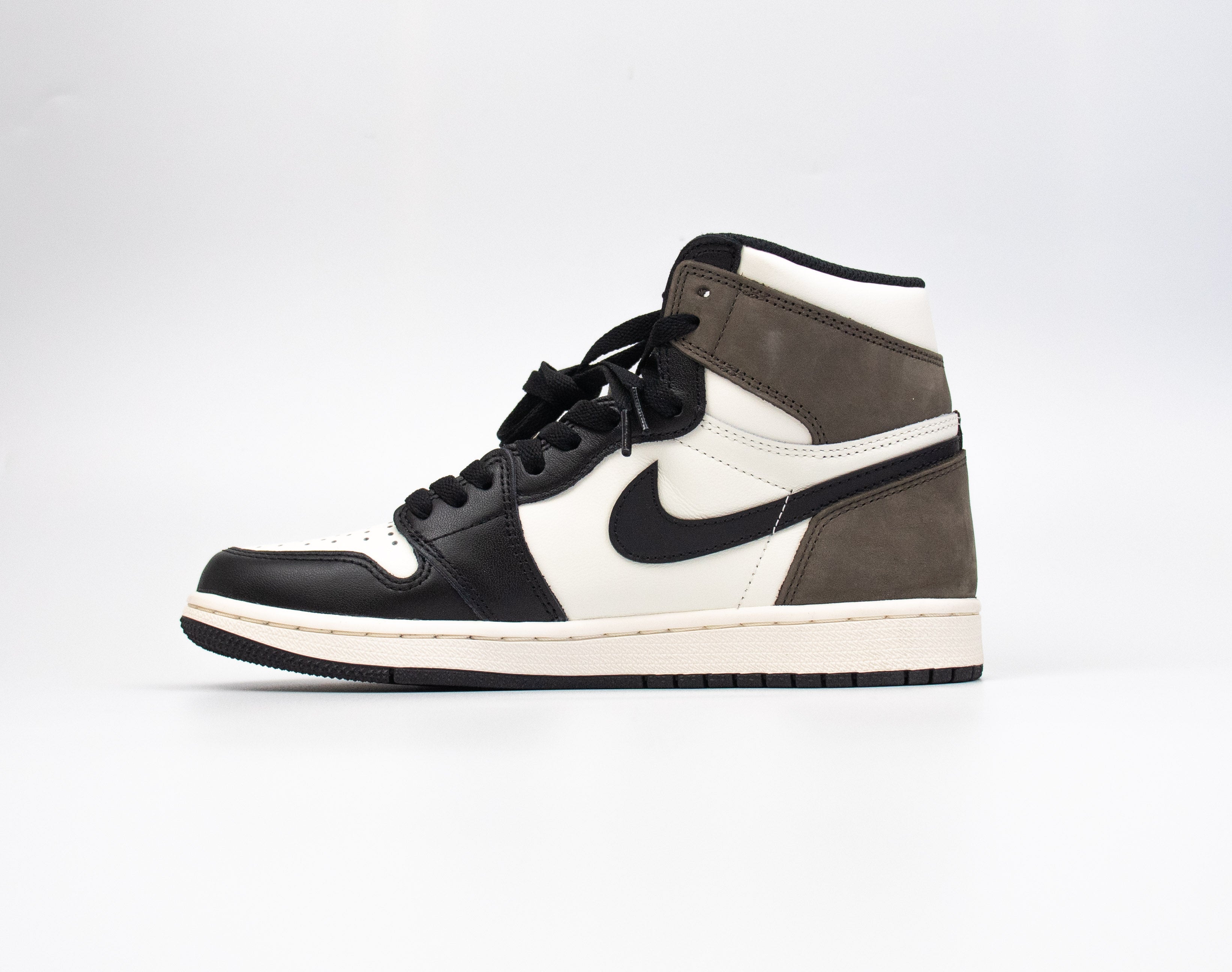 Jordan 1 High Retro 'Mocha'