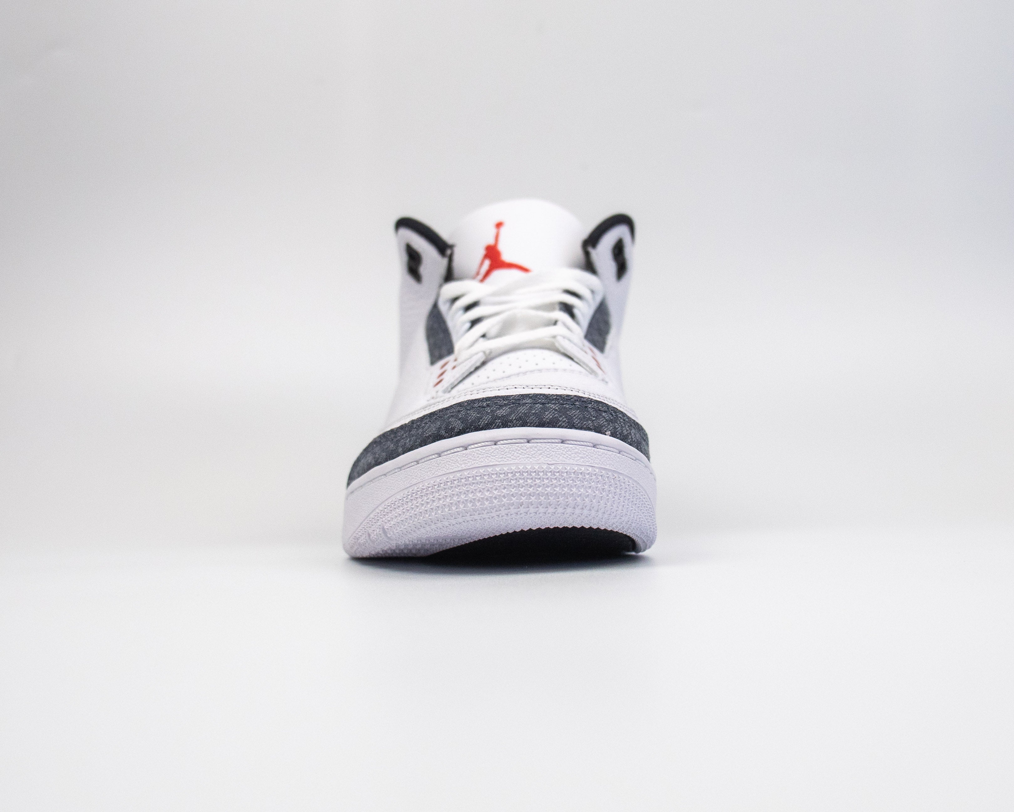 Jordan 3 Retro SE 'Fire Red'