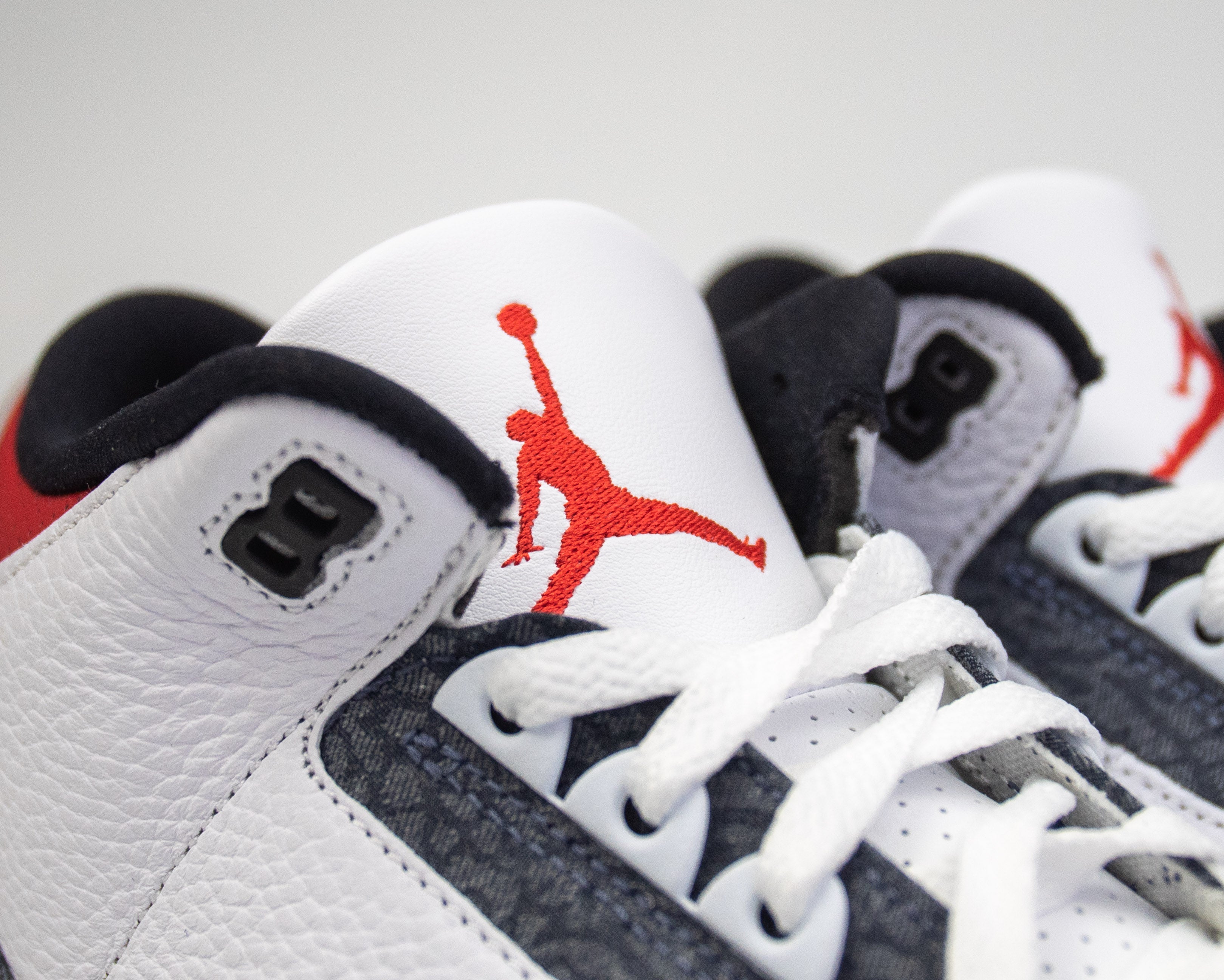 Jordan 3 Retro SE 'Fire Red'