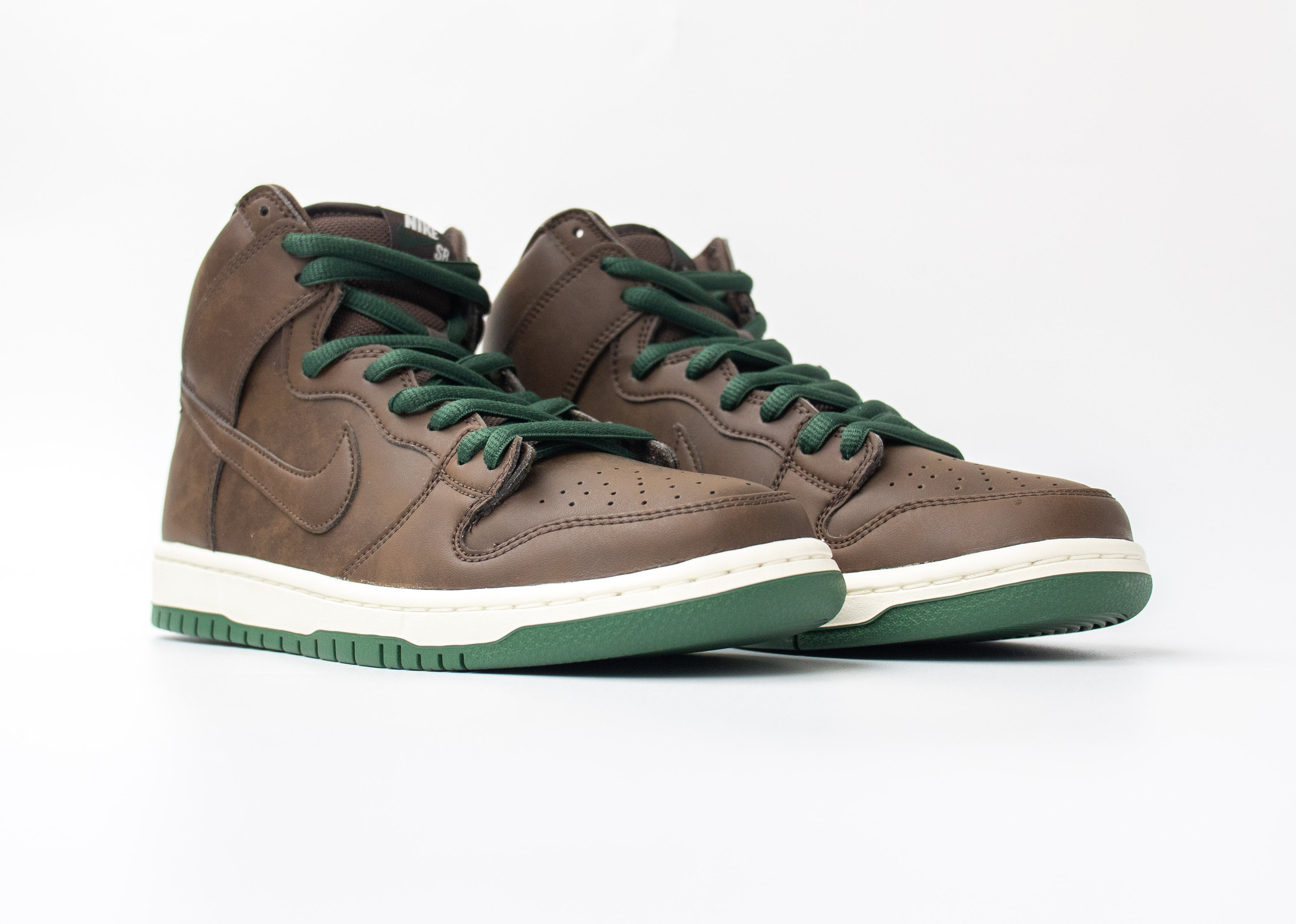 Nike Dunk High 'Baroque Brown'