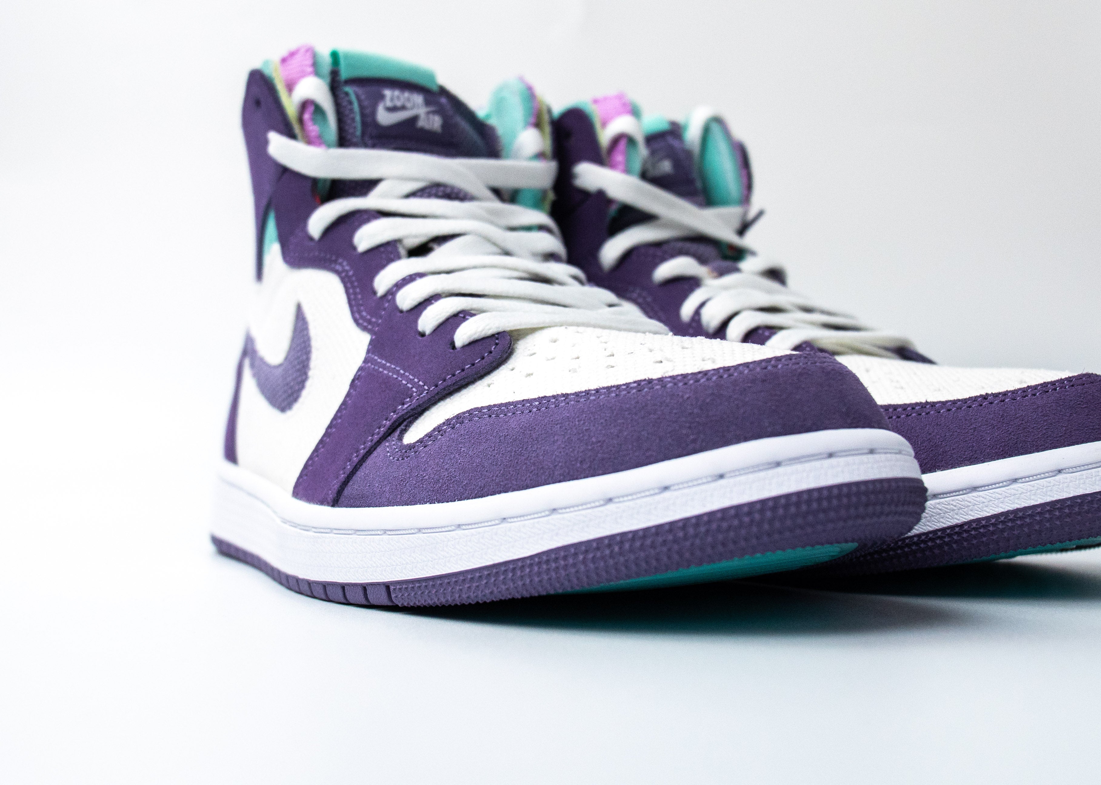 Jordan 1 High Zoom 'Tropical Twist'