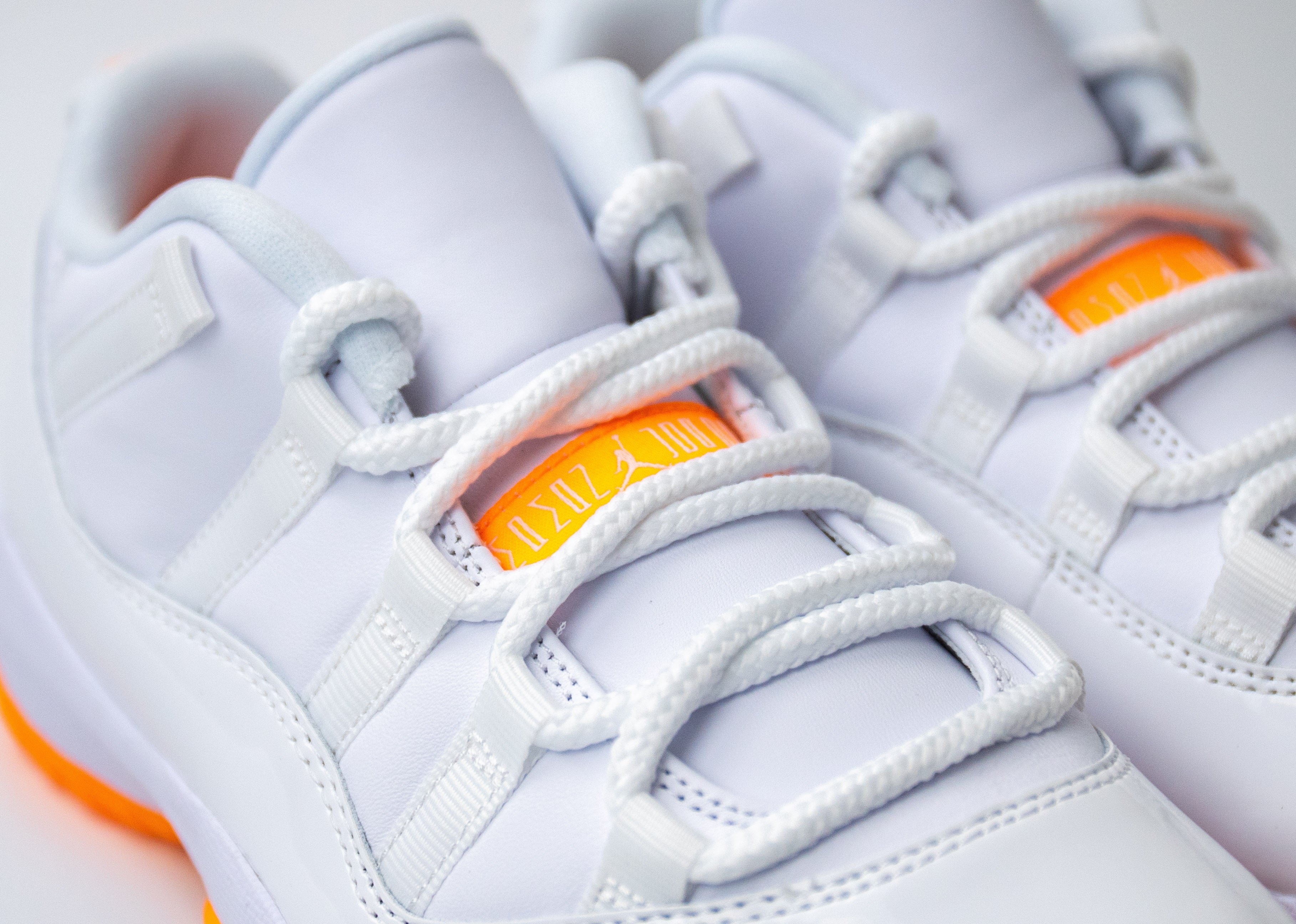 Jordan 11 Low 'Citrus'