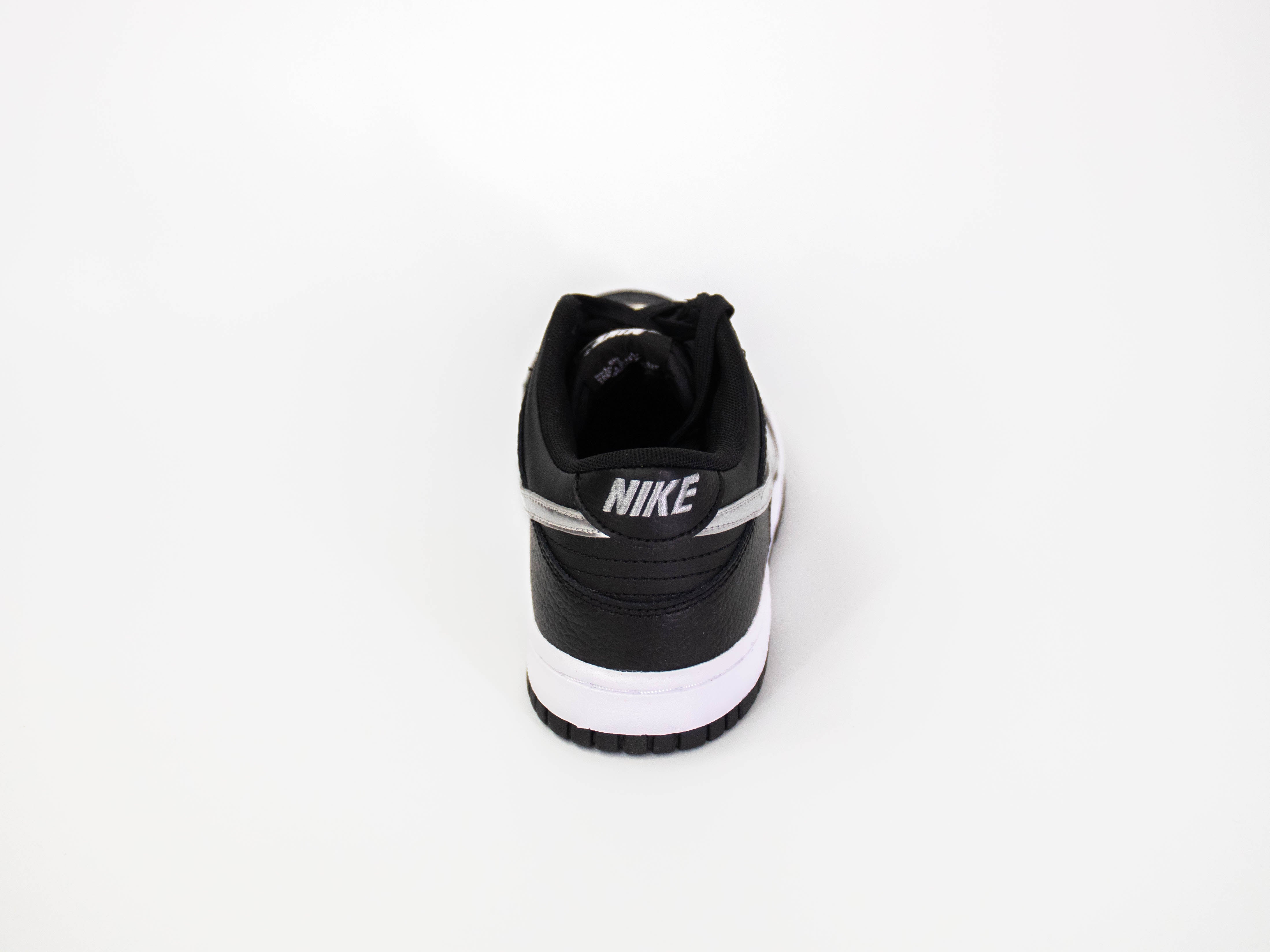 Nike Dunk Low (Black/Silver)