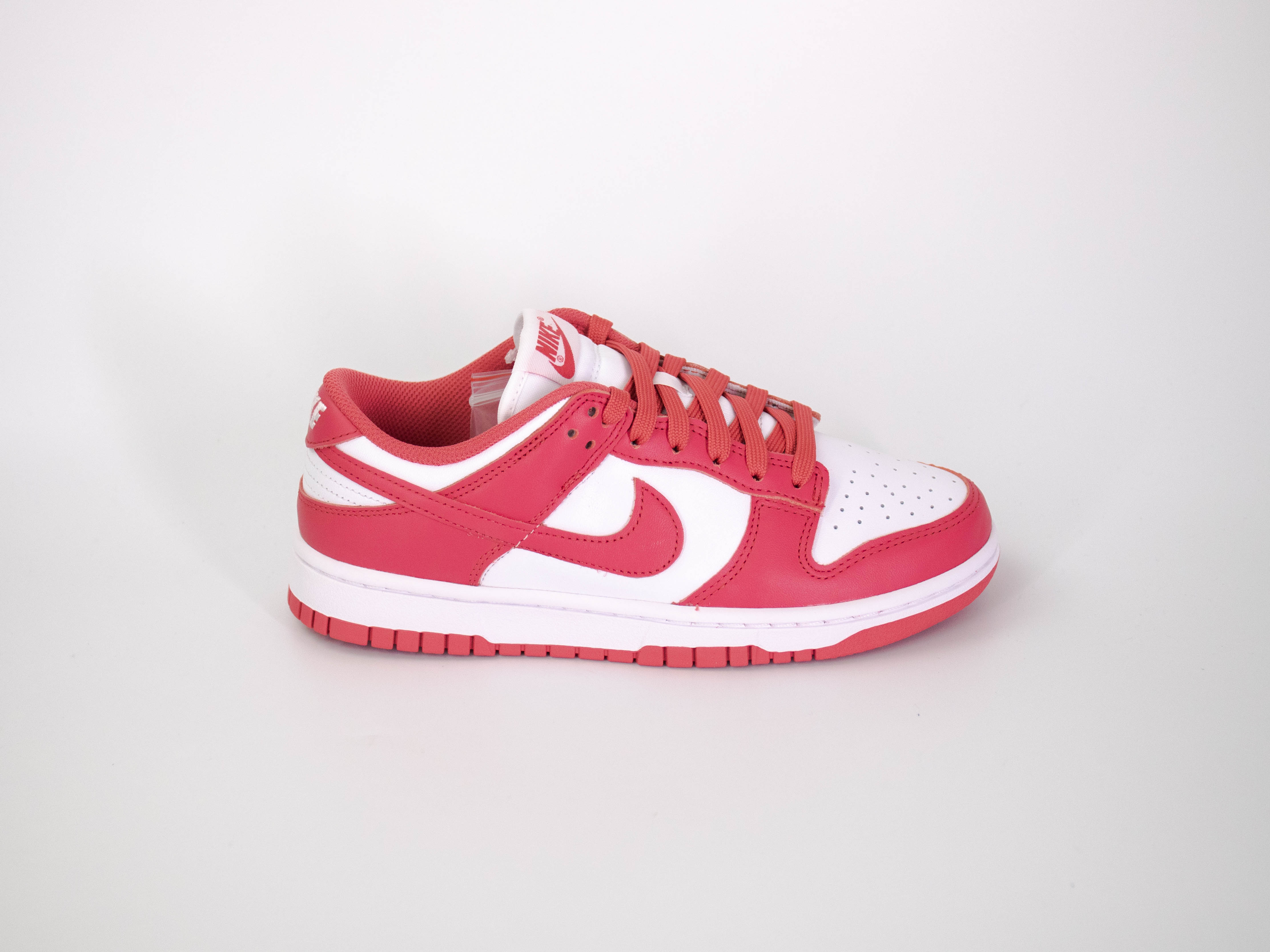 Nike Dunk Low 'Archeo Pink'