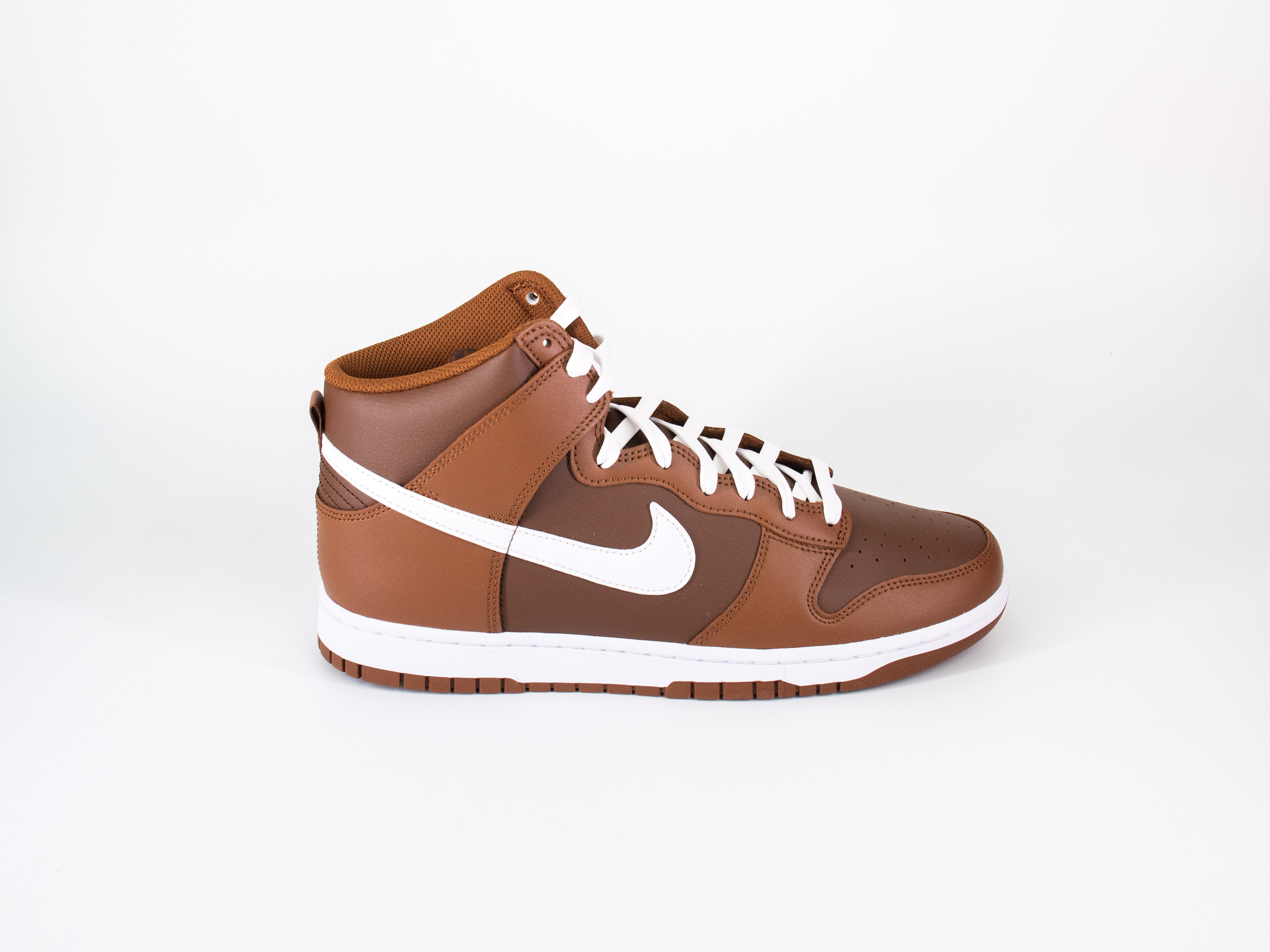 Nike Dunk High 'Chocolate'