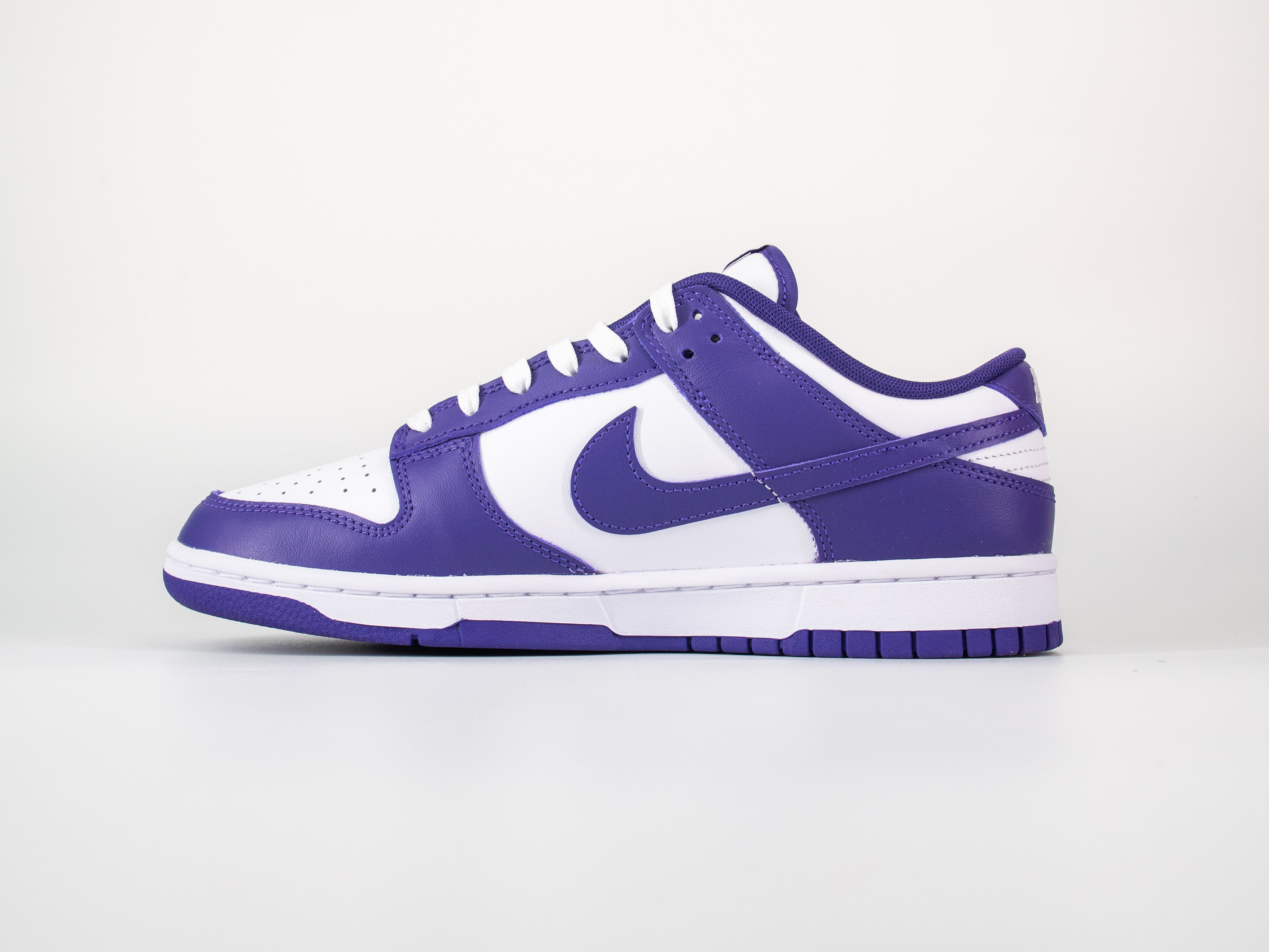 Nike Dunk Low 'Purple Varsity'