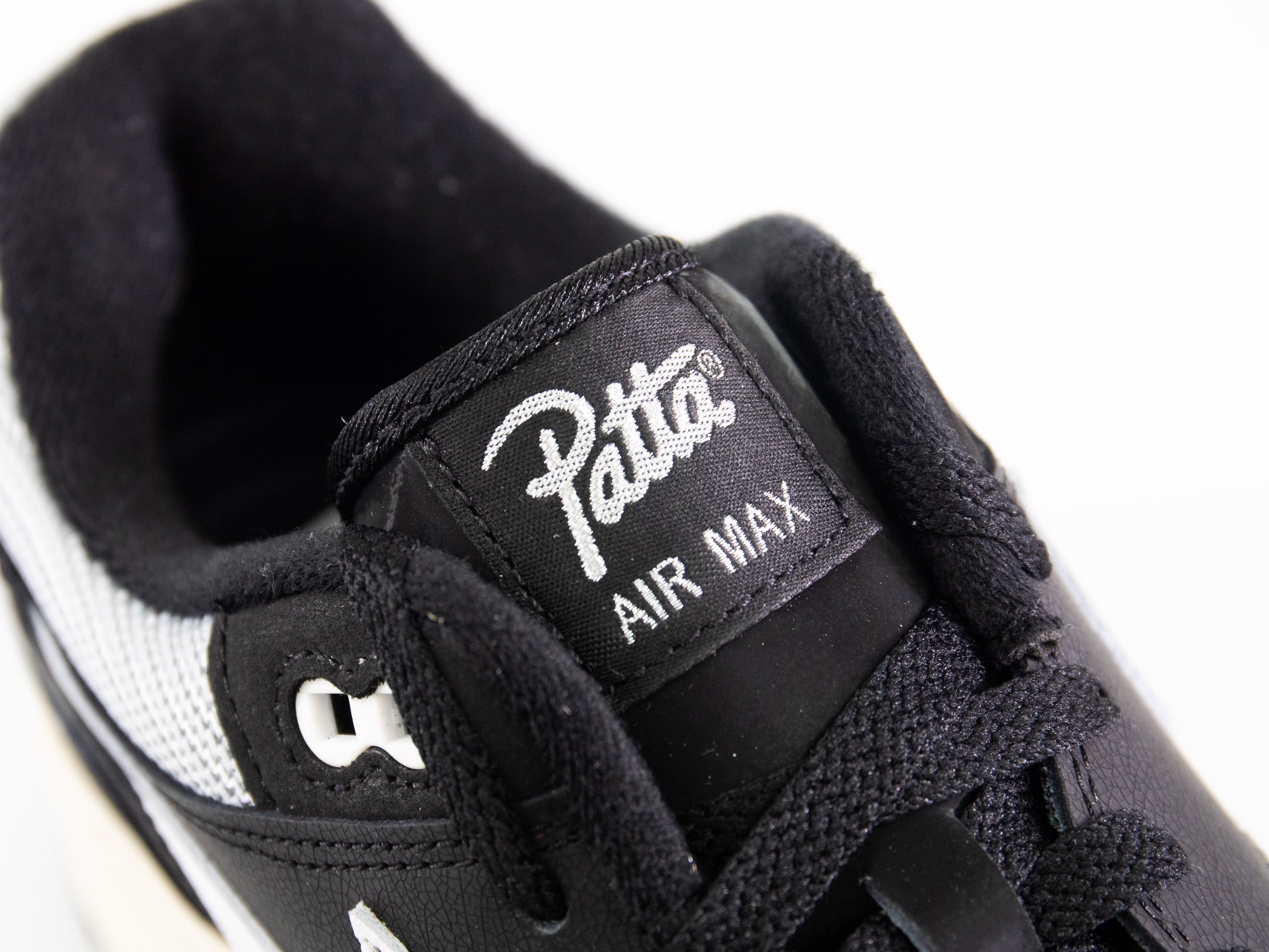 NIKE AIR MAX 1 X Patta 'Metallic Silver/White-Black'