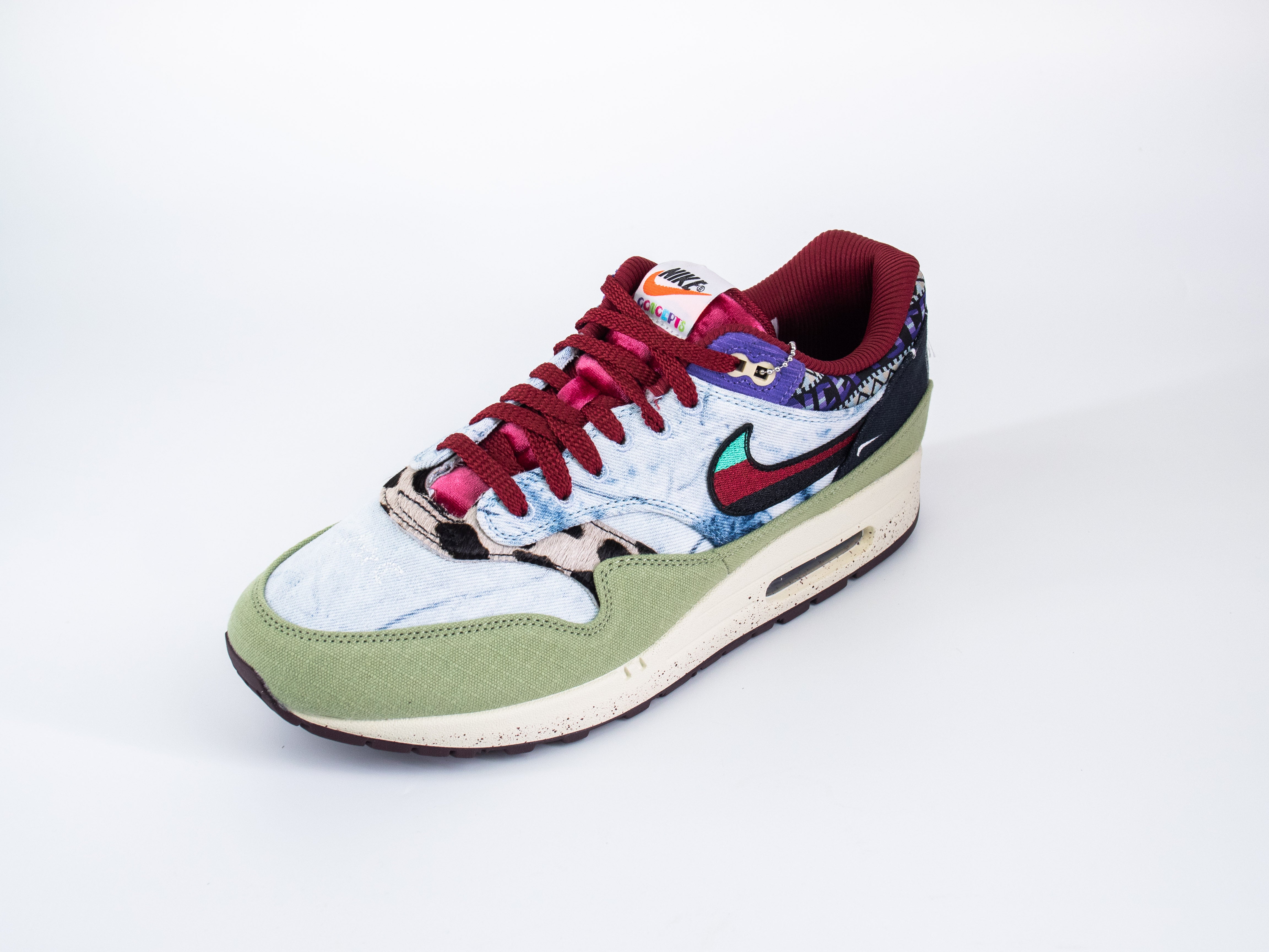 Nike Concepts AM1 