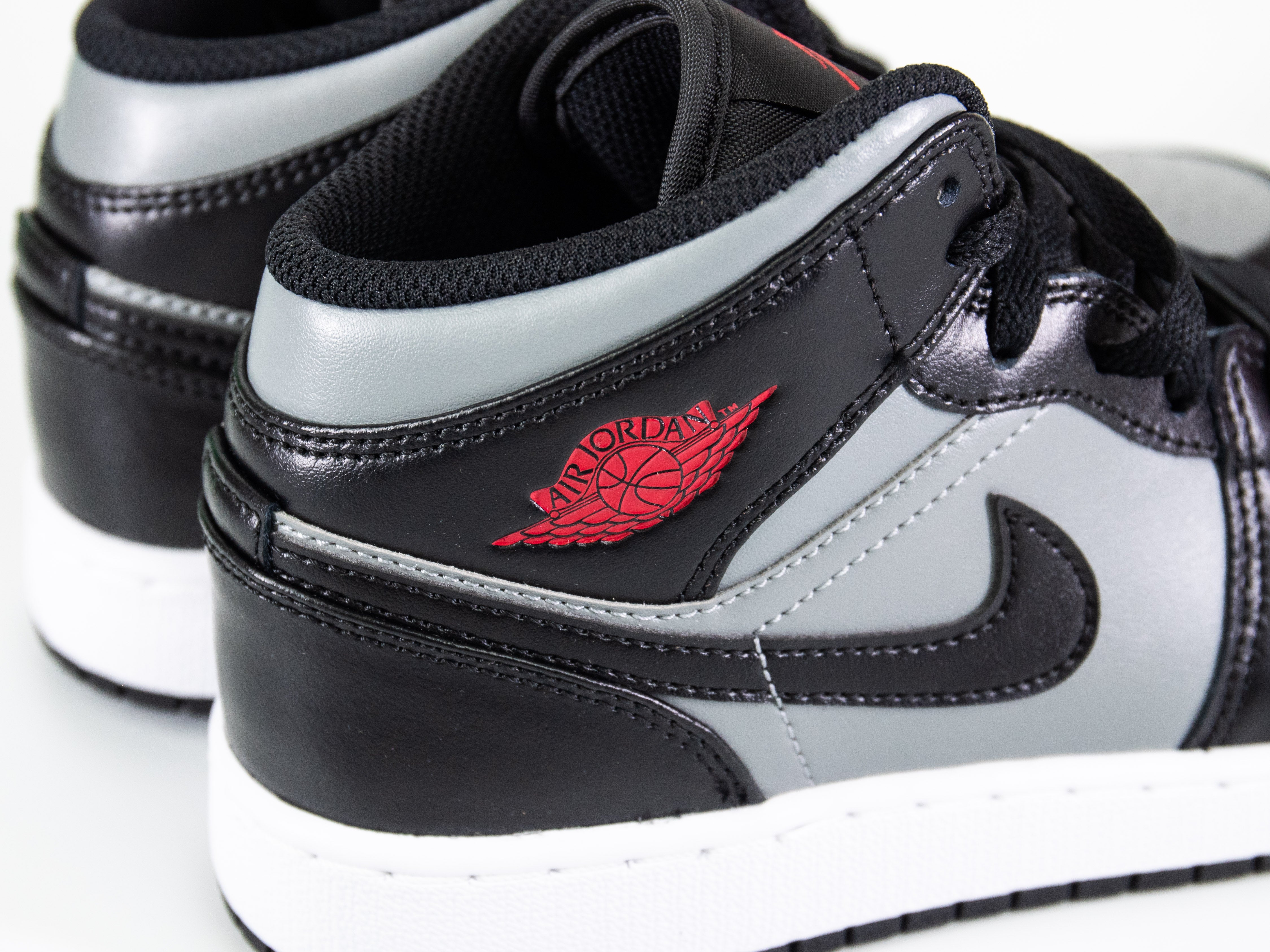 Air Jordan 1 Mid 'Black Grey Red'