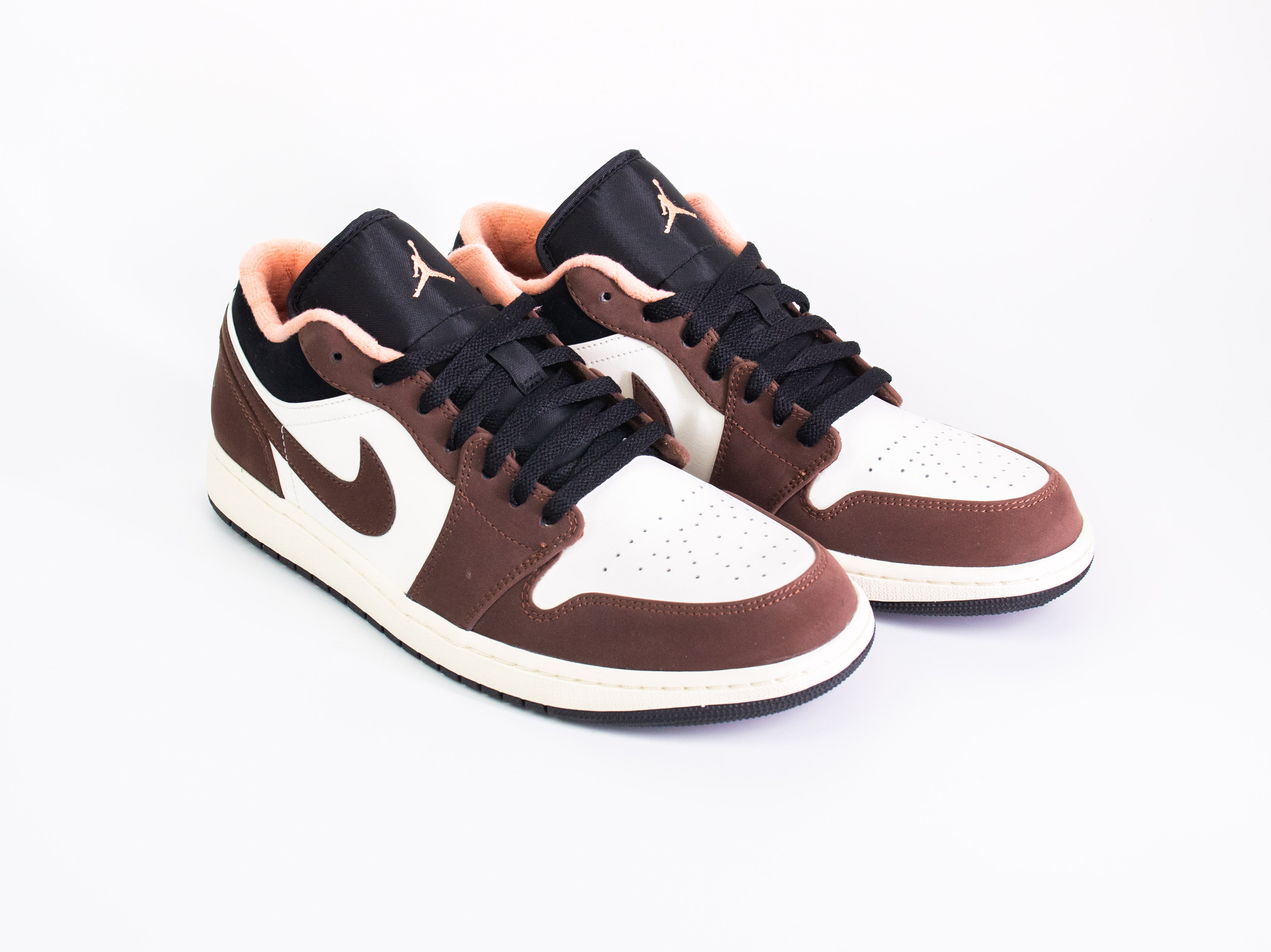 AIR JORDAN 1 LOW MOCHA BROWN