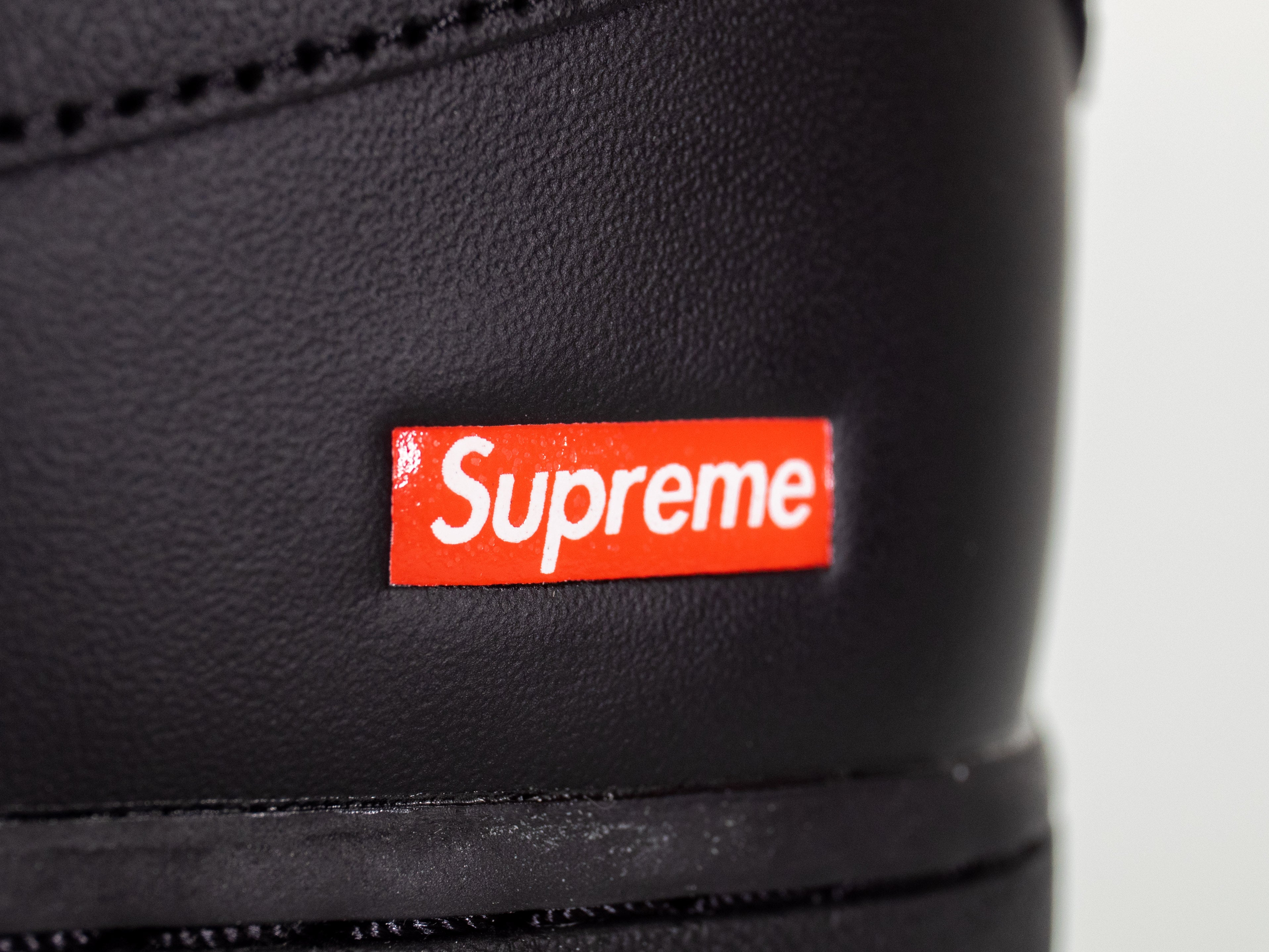 Supreme x Nike Air Force 1 Low 'Box Logo Black'