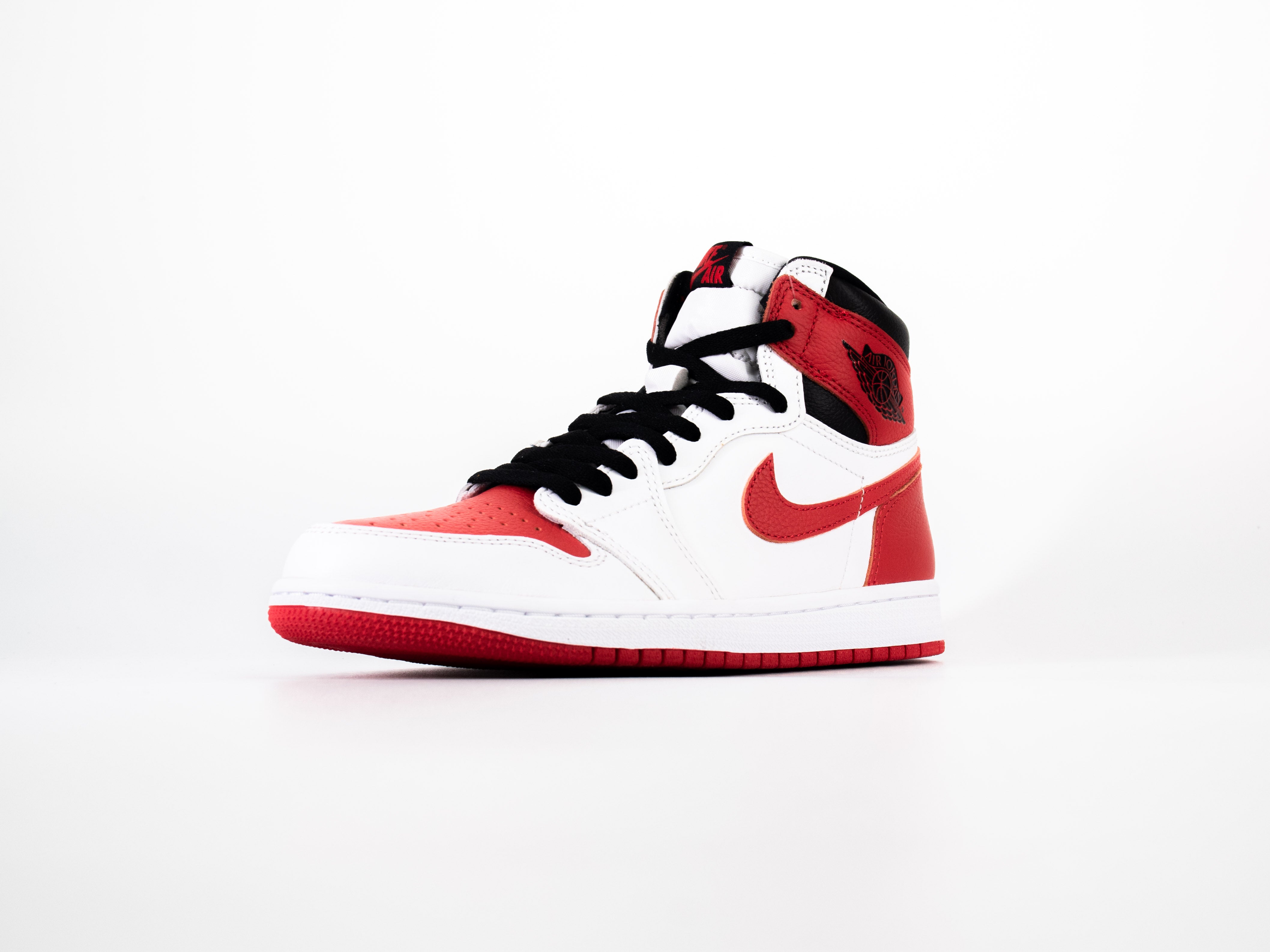 Nike Jordan 1 High OG 'Heritage'