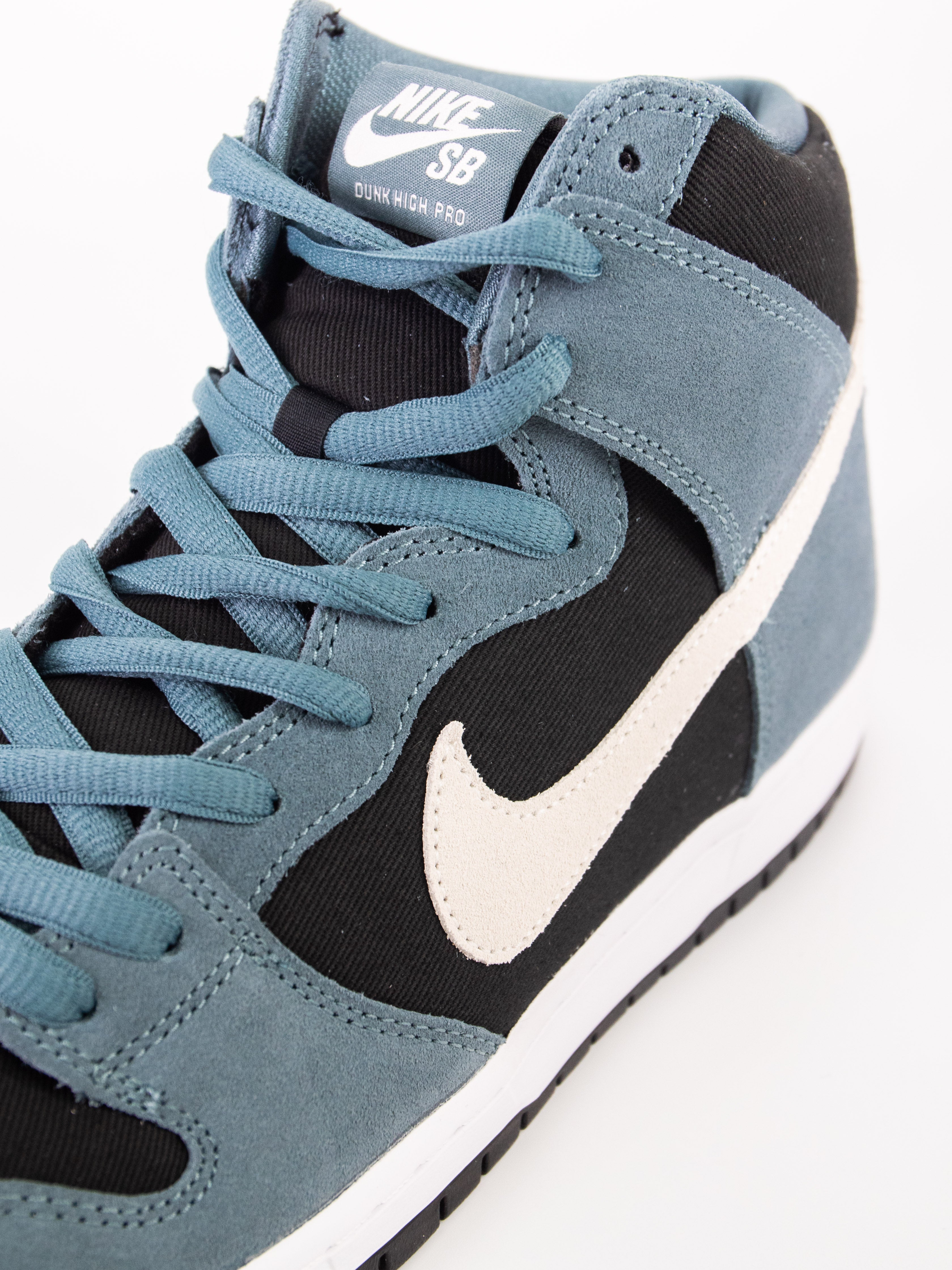 Nike Dunk High 'Mineral Slate Suede'