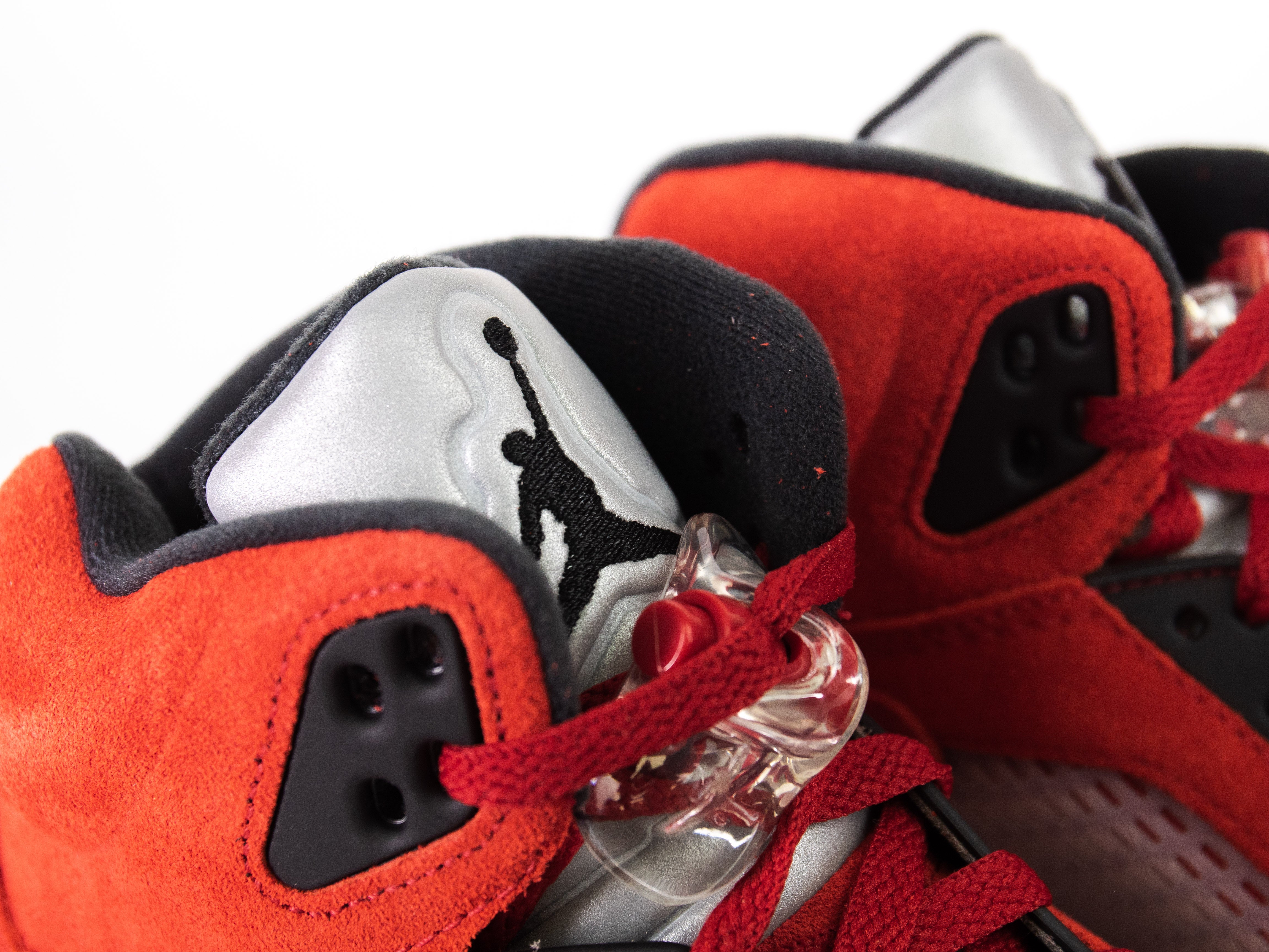 Nike Jordan Air 5 Retro 'Raging Bull'