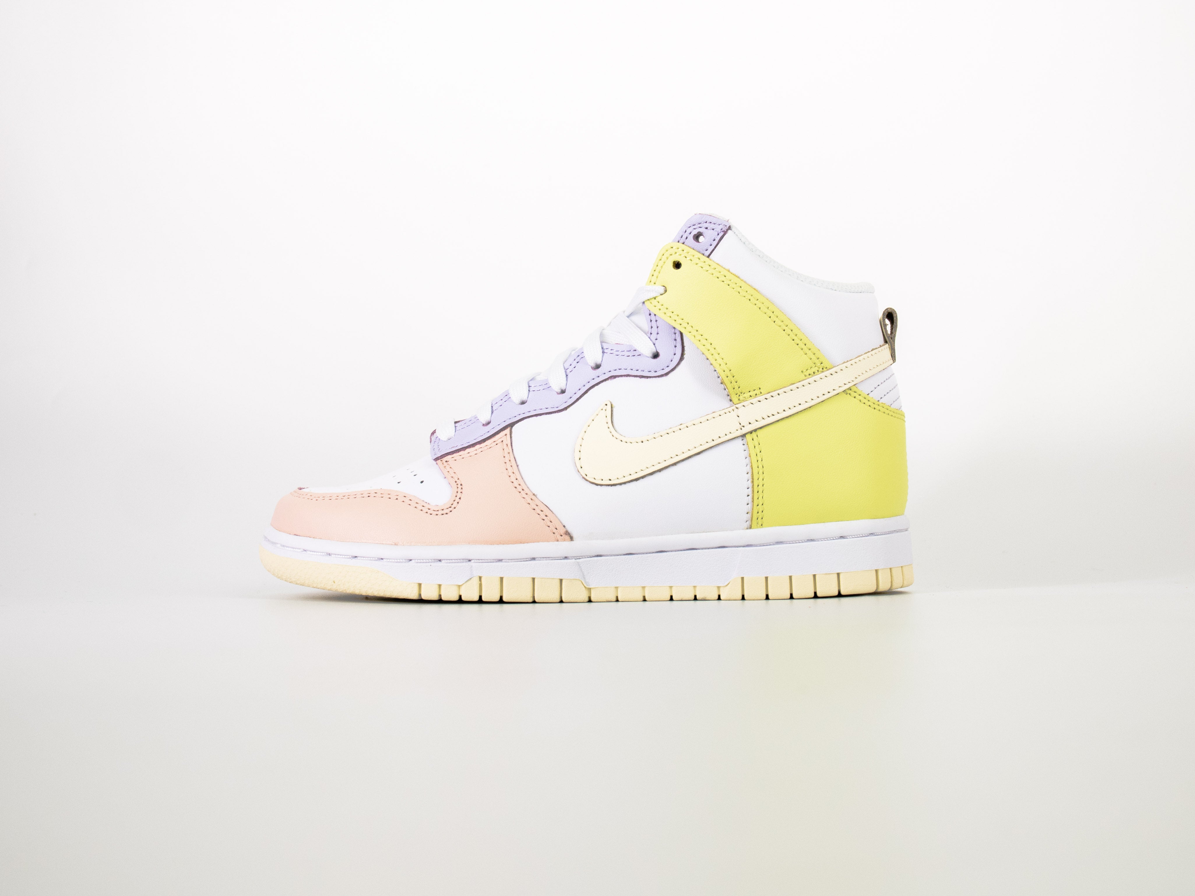 Nike Dunk High 'Lemon Twist'