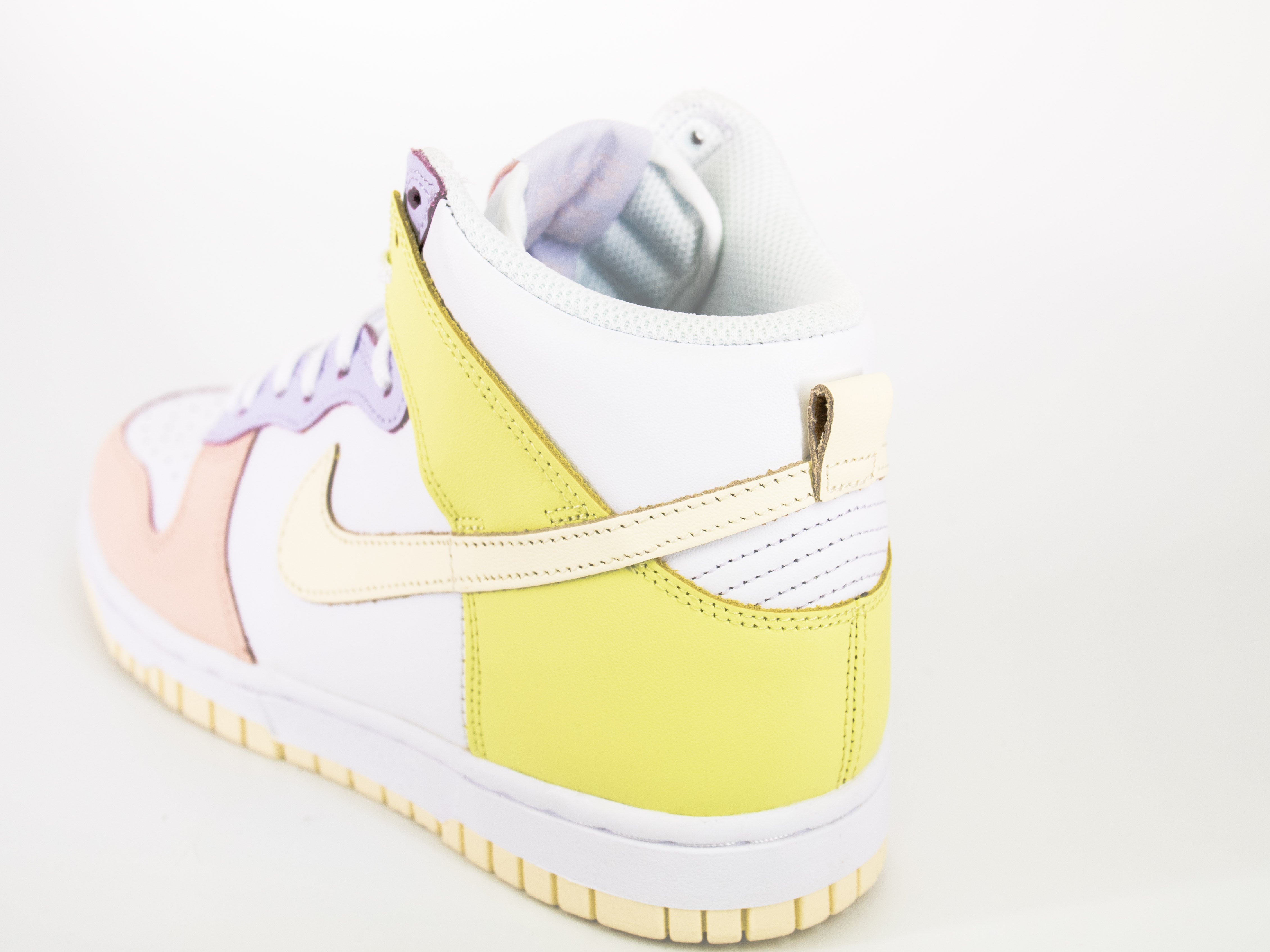 Nike Dunk High 'Lemon Twist'