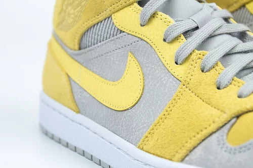 Nike Air Jordan 1 Mid 'Grey Fog & Lemon'