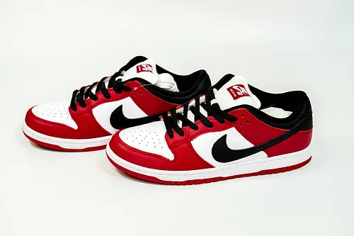 Nike SB Dunk 'Chicago'